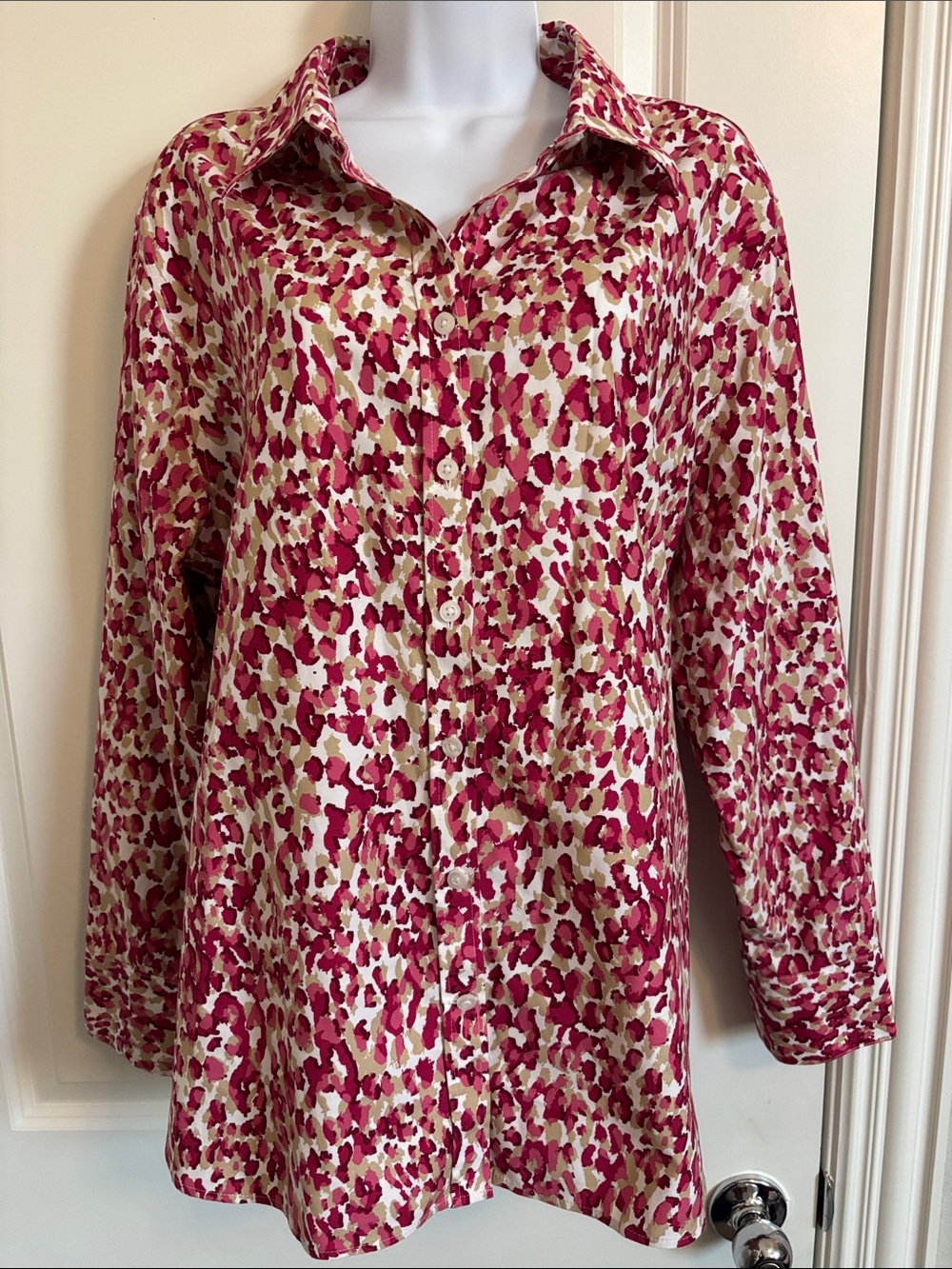 Chicos Button-Front Pink & Taupe Leopard Printed Women's Top 18 (#48T) No Iron